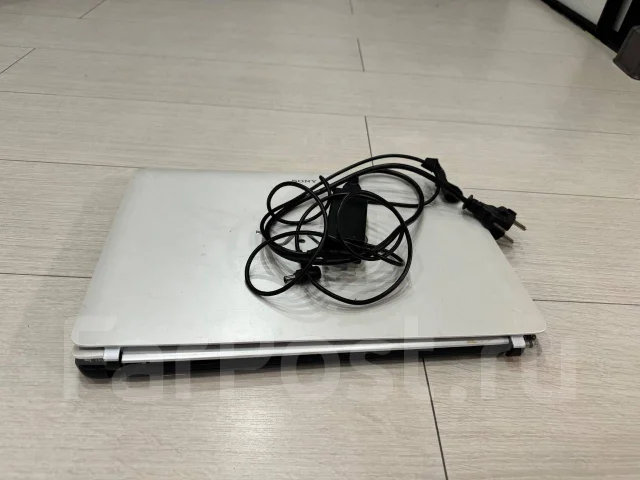 Sony VAIO SVF152C29V. 15.6", WiFi: 1 ����