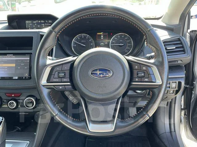 Subaru XV. �������, 4wd, 1.6 (115��.�.), ������, 31 000����. ��, �/�. ��� ����� �� ������������ ����