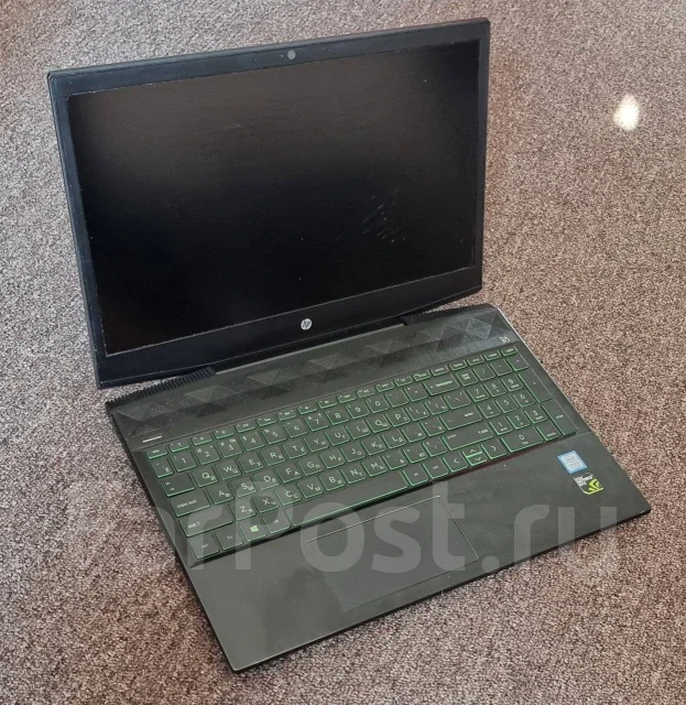 HP Pavilion Gaming 15. 15.6", 2,3����, ��� 8 ��, ���� 512���, WiFi: 1, Bluetooth: 1, ����������� �� 10��. ����