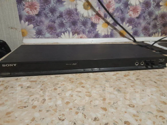LG 42LW4500. LED ����