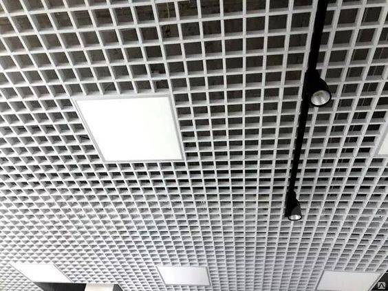 Монтаж подвесных потолков Армстронг - Грильято - Кубота во Владивостоке