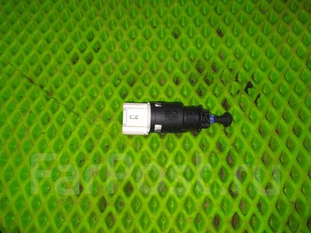    Renault Sandero 8200276361 