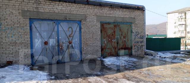 Гараж ест