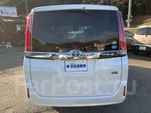 Toyota Noah. �������, ��������, 1.8 (99��.�.), ������, 33 000����. ��, �/�. ��� ����� �� ������������ ����
