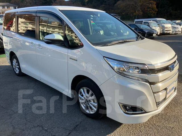 Toyota Noah. �������, ��������, 1.8 (99��.�.), ������, 33 000����. ��, �/�. ��� ����� �� ������������ ����