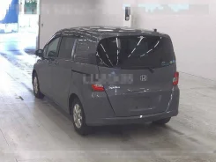 Honda Freed Spike. GB3 ����