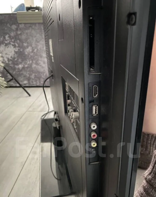Grundig. LCD (��) ����