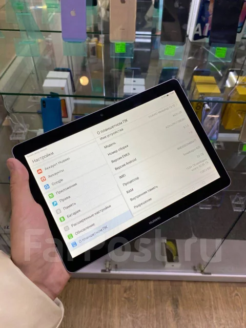 Huawei. ������ 32 �� ����