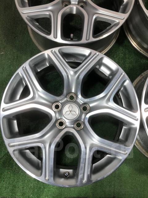 Оригинальные литые диски Mitsubishi R18 5/114.3, 18", 1 шт, 5x114.3, 67 ...