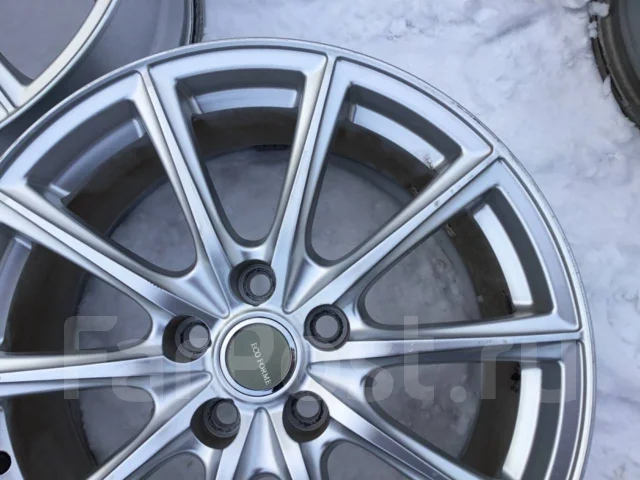 Bridgestone. 8.0x18", 5x114.3, ET45, �� 60,1���. ����