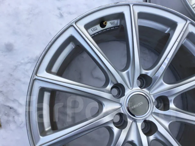 Bridgestone. 8.0x18", 5x114.3, ET45, �� 60,1���. ����