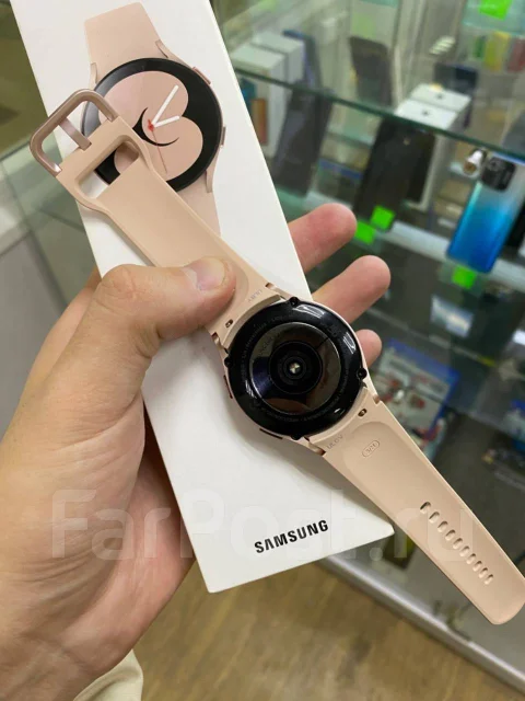 Samsung Galaxy Watch4 ����