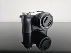 Sony Alpha ILCE-7C Kit. 20 � ����� ��, ���: 3� ����