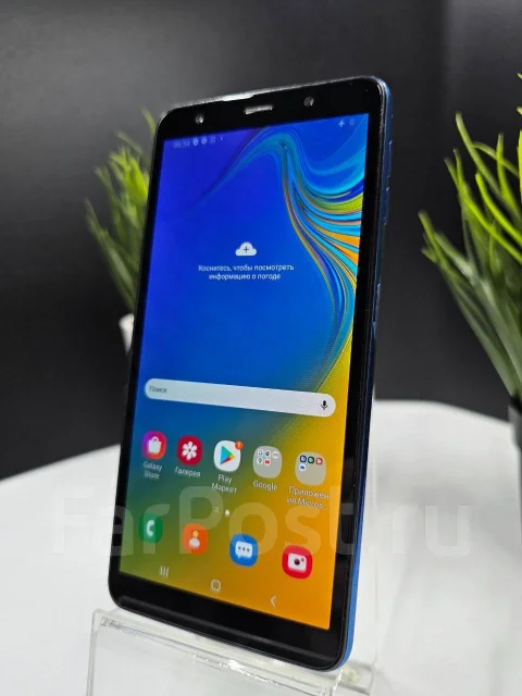 Samsung Galaxy A7 2018. �/�, 64 ��, �����, 3G, 4G LTE, Dual-SIM, NFC ����