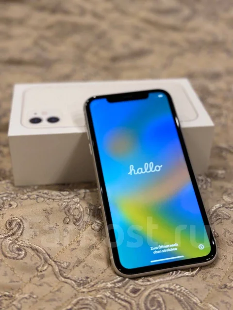 Apple iPhone 11. �/�, 256 ��, �����, 4G LTE ����