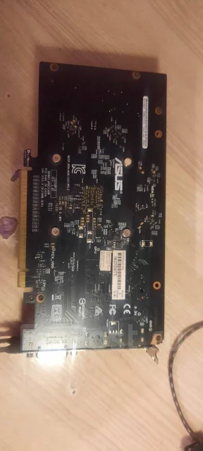 GeForce GTX 1050 Ti ����