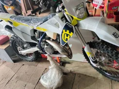Husqvarna TE 300. 300����. ��., ��������, ��� ���, ��� ������� ����