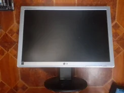 LG. 19" ����