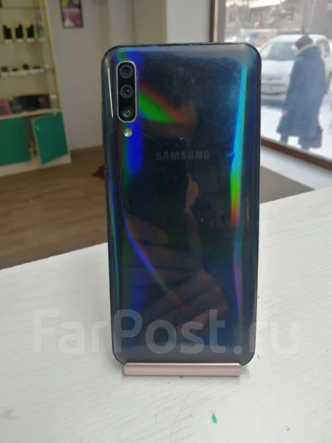 Samsung Galaxy A50. �/�, 3G, 4G LTE, Dual-SIM, NFC ����