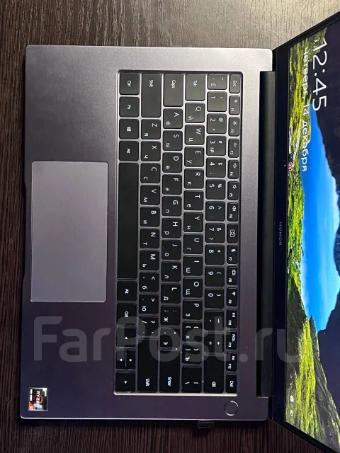 Honor MagicBook 14. 14.5", 2,4����, ��� 8 ��, ���� 512���, WiFi: 1, Bluetooth: 1, ����������� �� 24��. ����