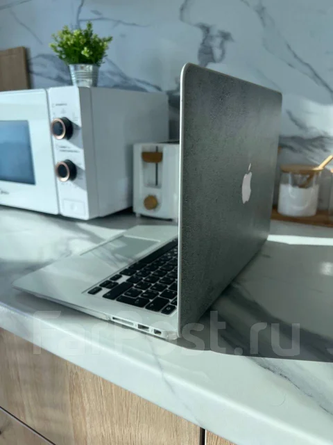 Apple MacBook Air 13 2017 Mid ����