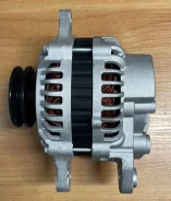 ��������� 4M40 12V 90A MD200695 ����