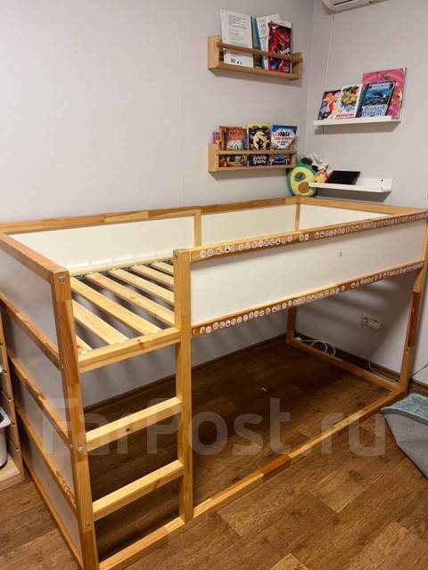 Продам кровать-чердак ИКЕА Кюра, односпальная, массив дерева, 90,0 см ...
