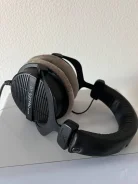 Beyerdynamic DT 990 Pro ����