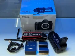 Canon EOS 5D Mark II ����