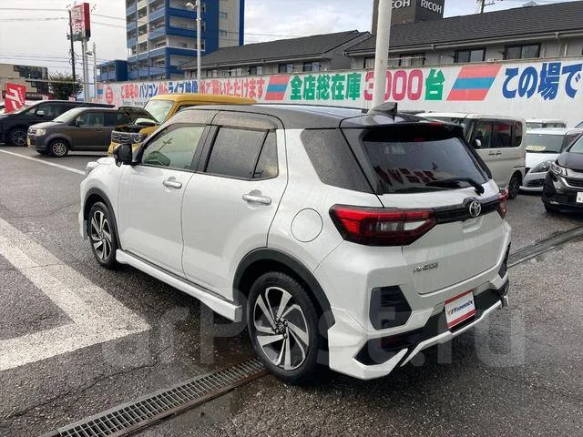 Toyota Raize. ��������, 4wd, 1.0, ������, �/�. ��� ����� �� ������������ ����
