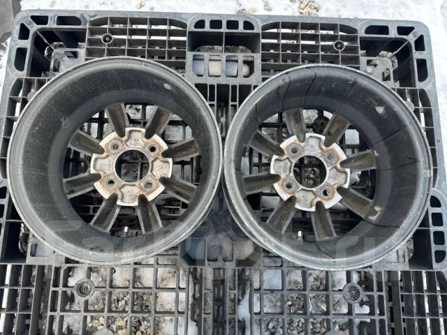 Black Racing. 6.0x14", 4x114.3, ET22, �� 73���. ����
