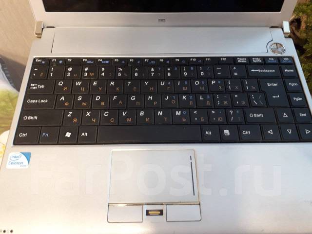 DNS Travel. 13.3", 1,2����, ��� 2048 ��, ���� 320���, WiFi: 1, Bluetooth: 1 ����