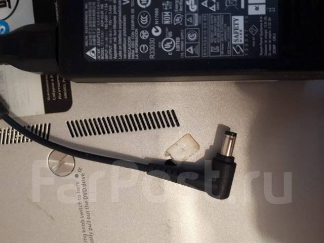 DNS Travel. 13.3", 1,2����, ��� 2048 ��, ���� 320���, WiFi: 1, Bluetooth: 1 ����