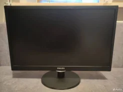 Philips. 22", ���������� �� (LCD, LED, QLED) ����