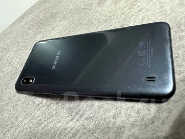 Samsung Galaxy A10. �����, 32 �� ����