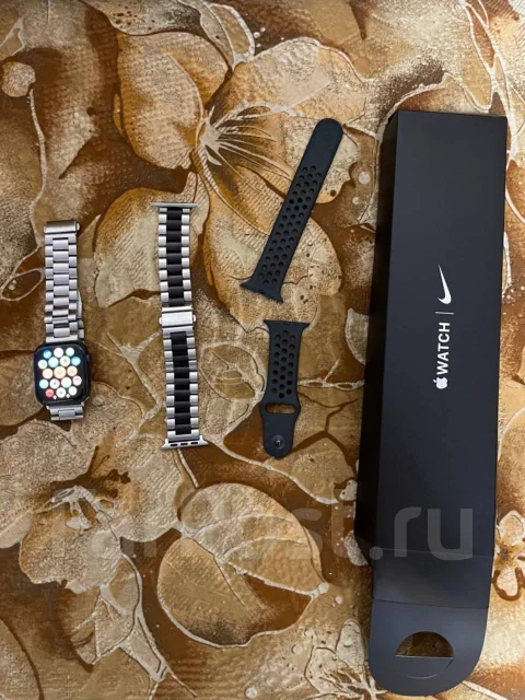 Apple Watch SE Nike ����