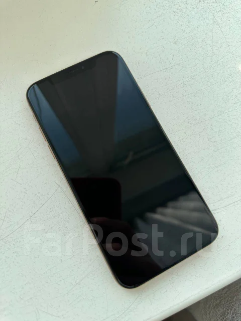 Apple iPhone Xs. �/�, 64 ��, �������, 3G, 4G LTE, NFC ����