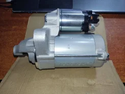 ������� Toyota 2TR ����� � - 43011 / M54733 28100-75190 2810075190 ����