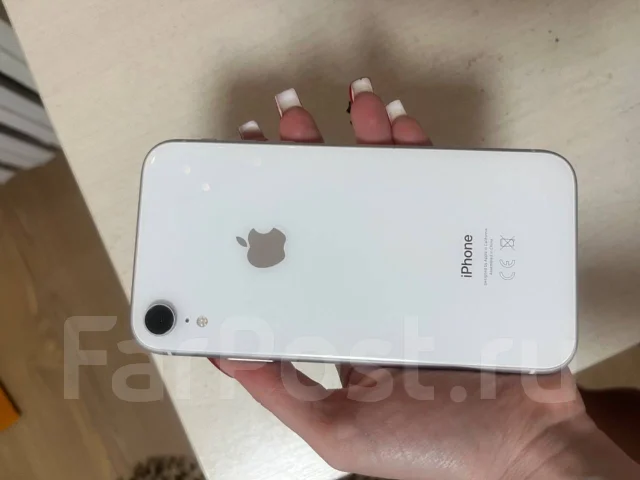 Apple iPhone Xr. �/�, 128 �� ����