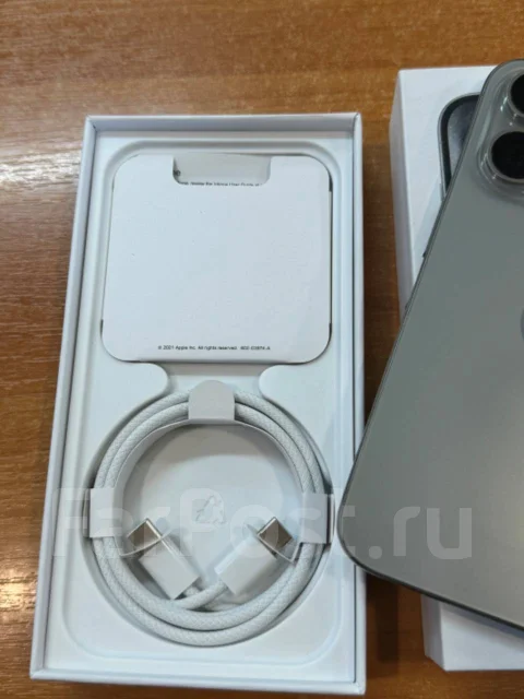 Apple iPhone 15 Pro. �/�, 128 ��, 3G, 4G LTE ����