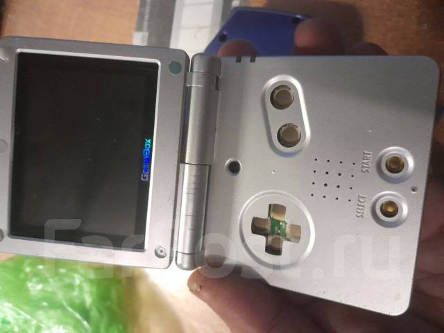 Nintendo Game Boy Advance SP ����