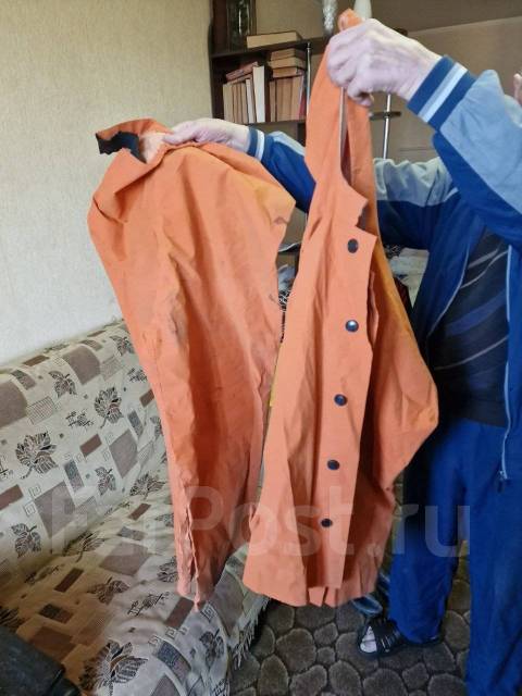 Костюм рыбака резиновый (оранжевый), б/у, в наличии. Цена: 2 000₽ во ...