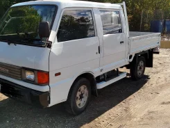 Mazda Bongo Brawny. SD89T, F8 ����