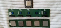Intel Pentium III ����