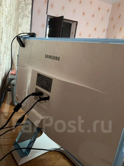 Samsung. 23.6", ���������� �� (LCD, LED, QLED) ����