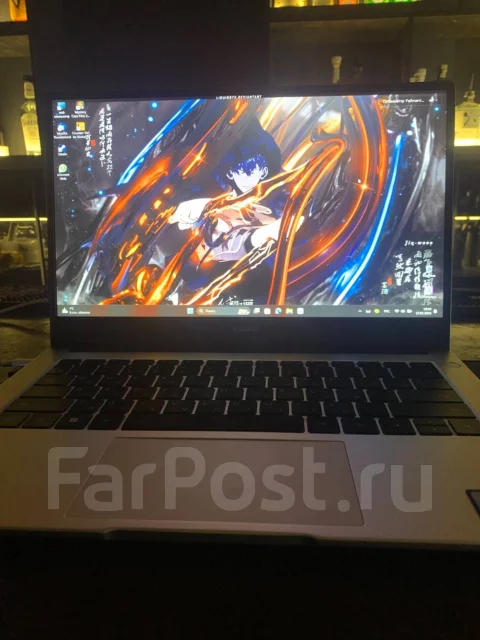 Huawei MateBook D 14. 14", 2,6����, ��� 8 ��, ���� 512���, WiFi: 1, Bluetooth: 1, ����������� �� 3��. ����