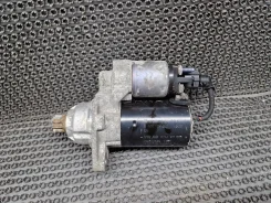 ������� Volkswagen Jetta 5 1,6 BSE 02M911023G ����