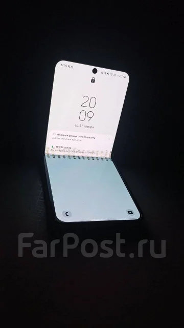 Samsung Galaxy Z Flip4. �/�, 128 ��, ����������, 4G LTE, 5G, NFC ����