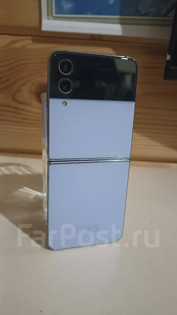 Samsung Galaxy Z Flip4. �/�, 128 ��, ����������, 4G LTE, 5G, NFC ����