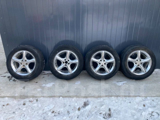 Hokuto Racing. 7.0x16", 5x100 ����